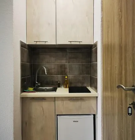 Tom Apartment